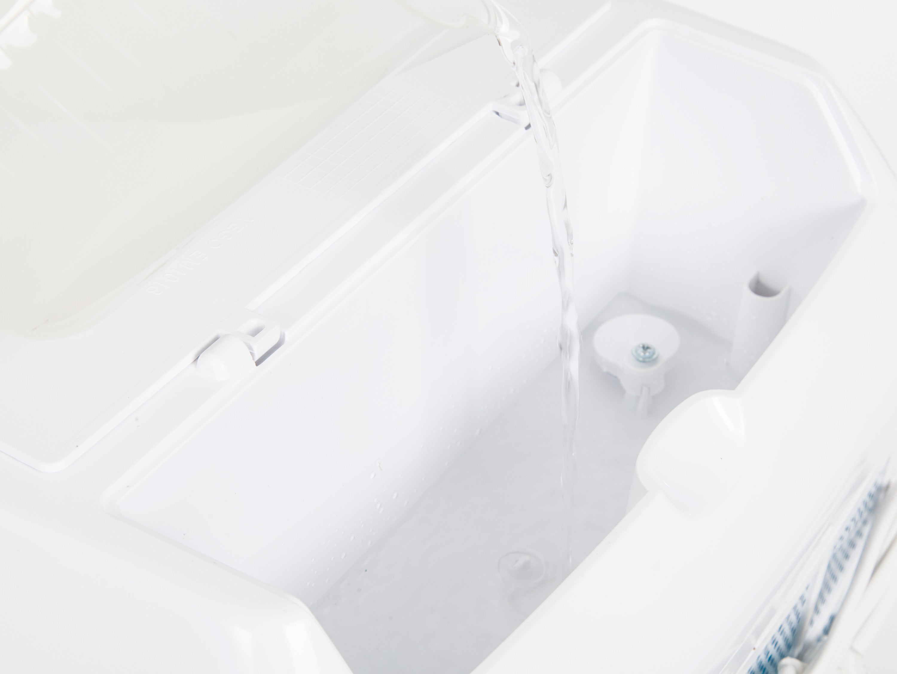 Rafraichisseur d'air par évaporation à débit élevé avec purificateur