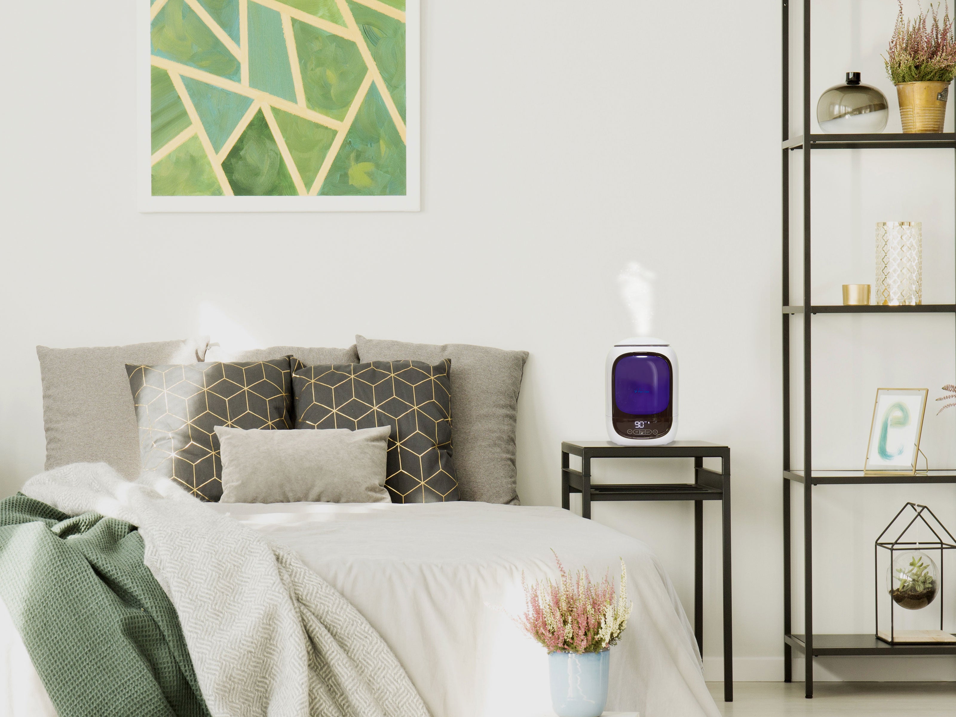 Humidificateur à ultrasons 28W à vapeur chaude ou tiède pour des surfaces de 30m2.