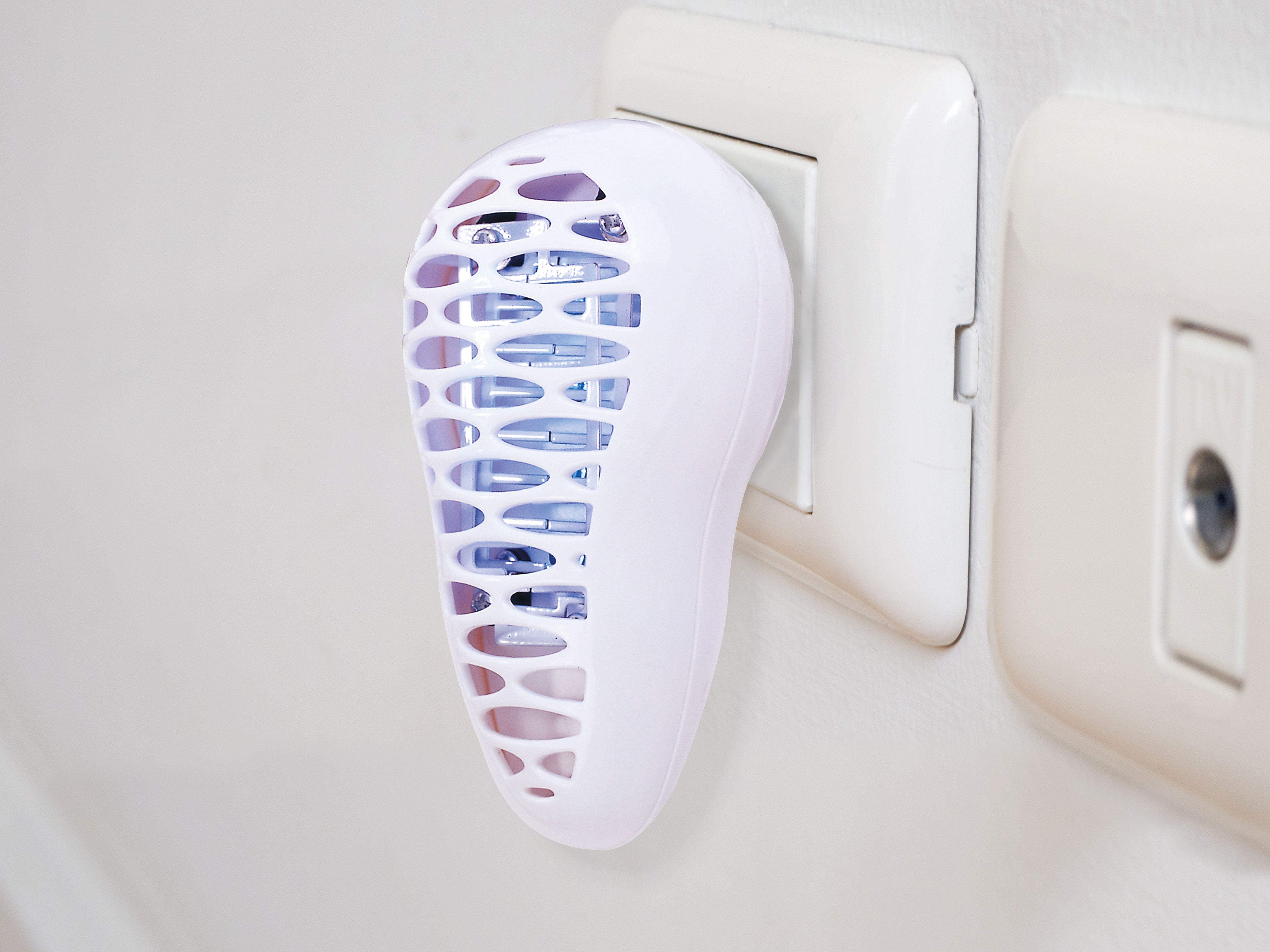 Prise Anti-moustiques 2W lumière ultraviolette
