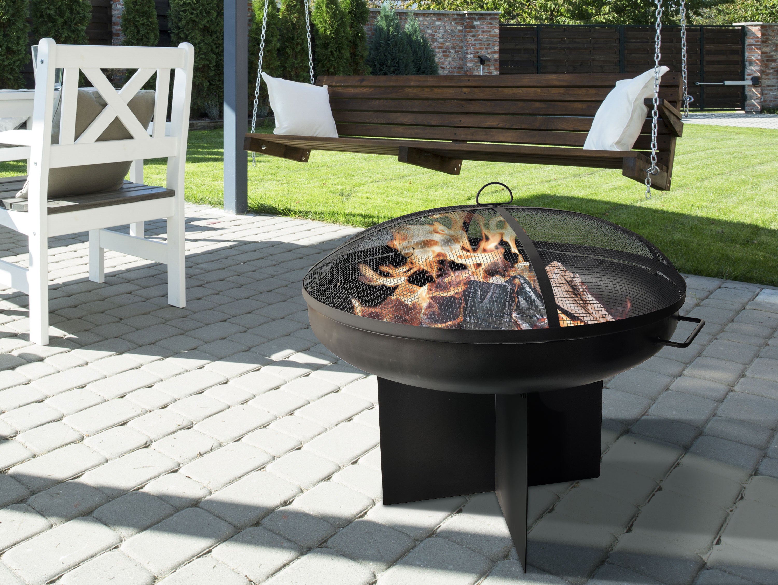 Brasero de jardin en acier noir avec couvercle
