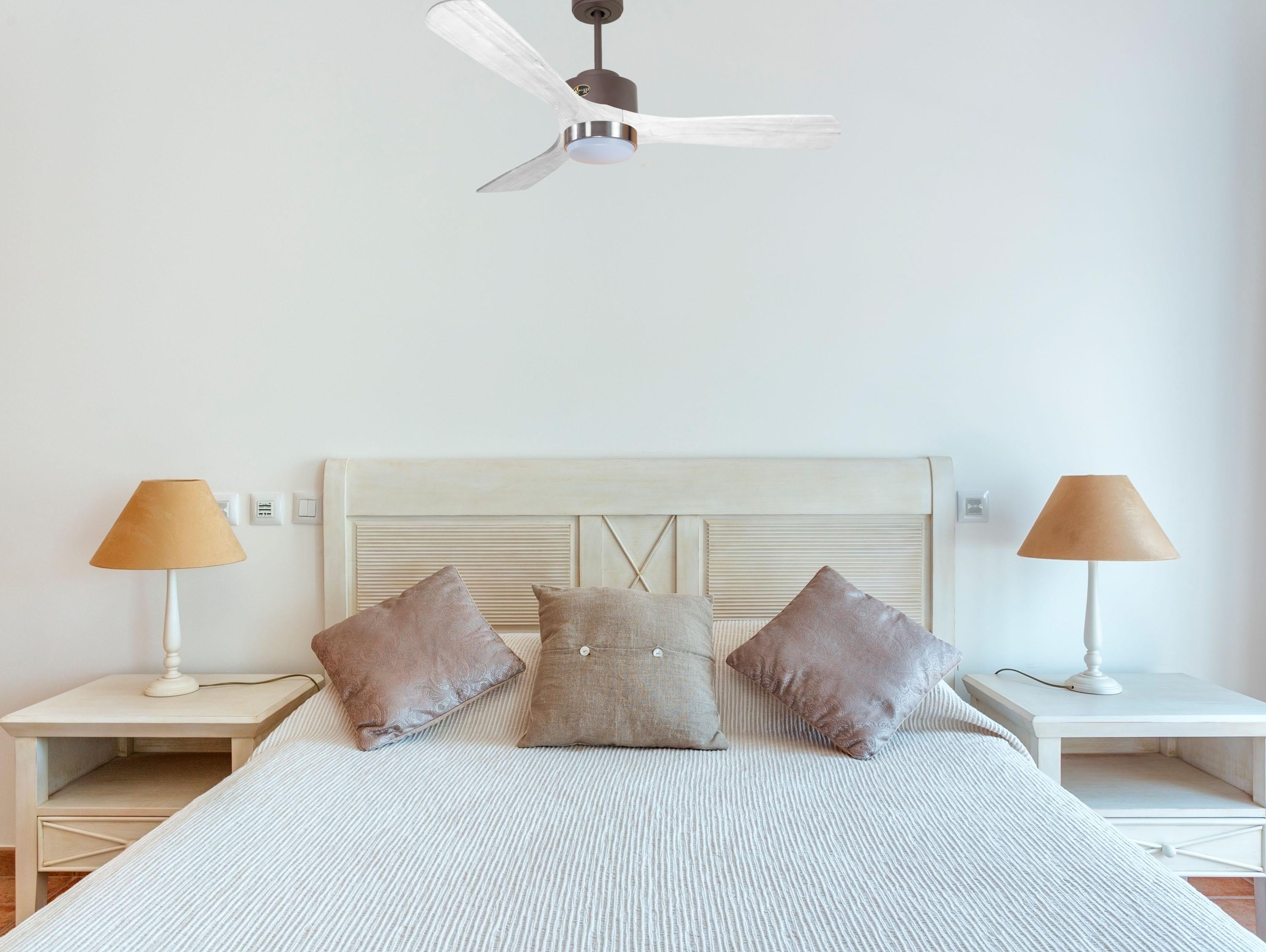 Ventilateur de plafond Réversible Thermostat Dimmable Wifi Moteur à courant continu Toits en pente Télécommande Lumière à trois tons Hypersilence Mémoire