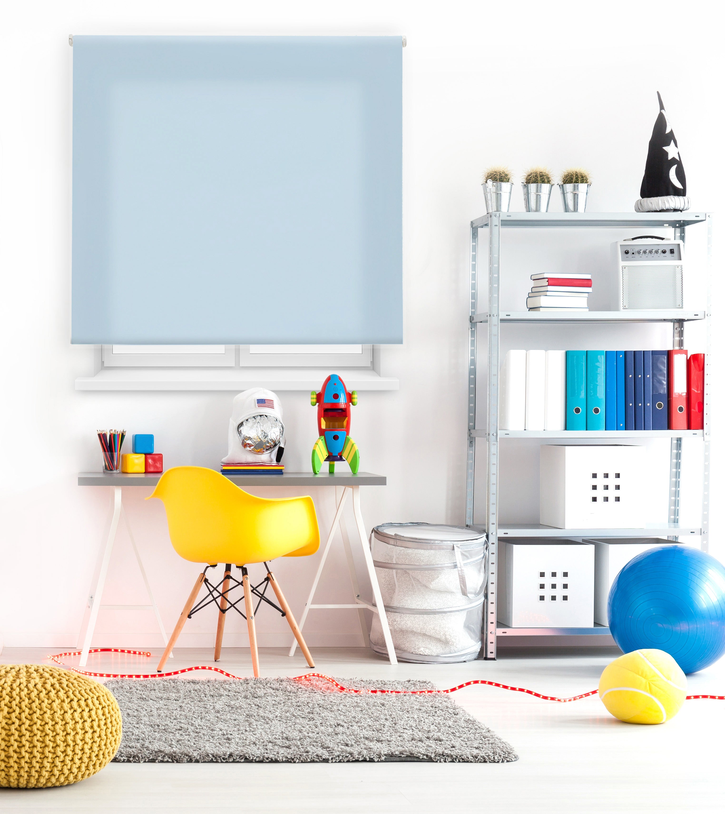 OPACARA_160x175_CELESTE: Store enrouleur Polyester Translucide Bleu clair 160 x 175