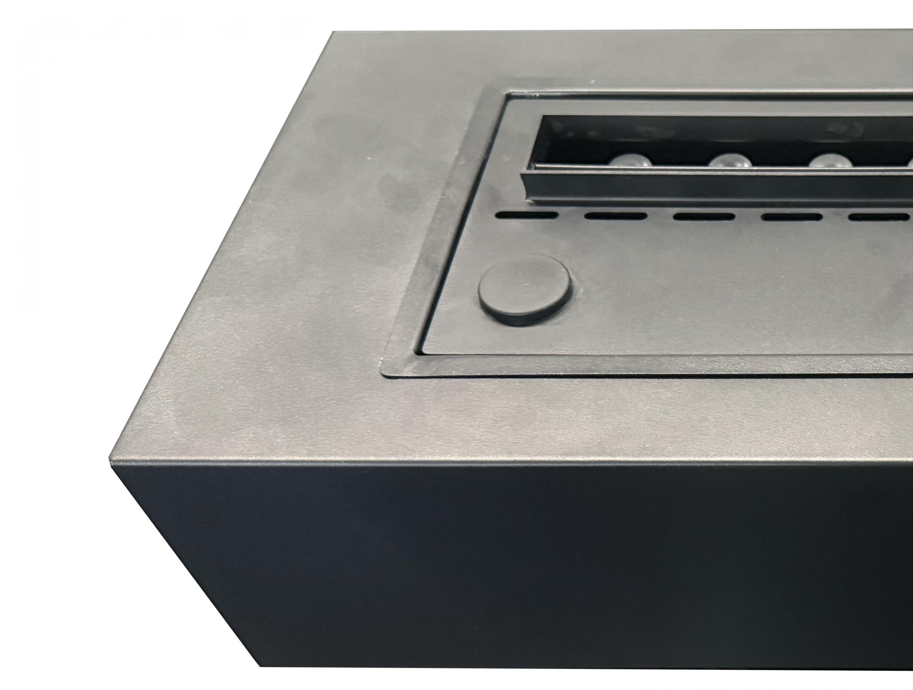 Cheminée de table décorative avec flamme simulée et corps en métal