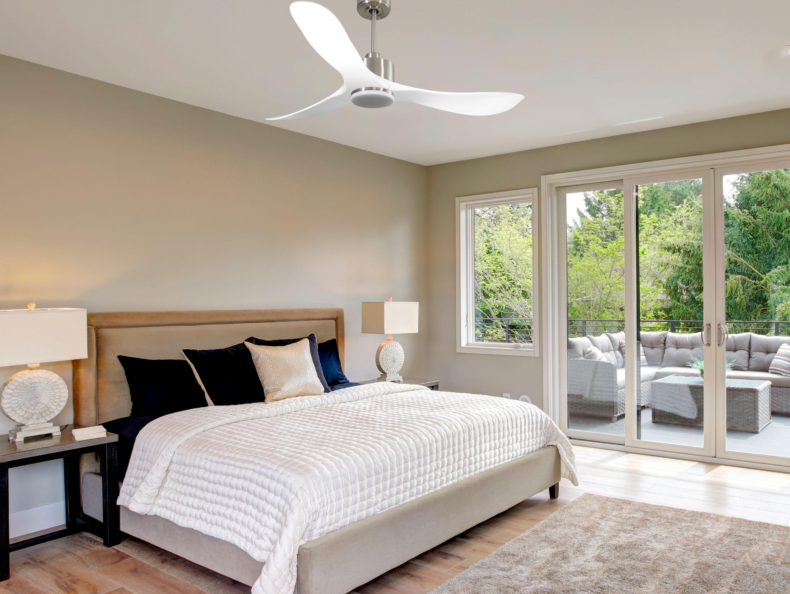 Ventilateur de plafond Réversible  Thermostat Dimmable Wifi Moteur à courant continu Toits en pente Télécommande Lumière à trois tons Hypersilence Mémoire